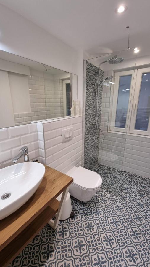 Apartment Vitelli And